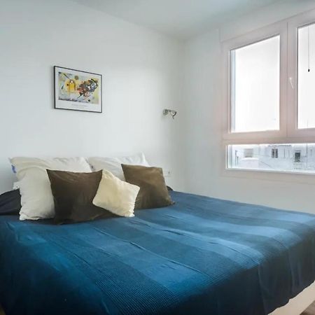 Apartamento Con Terraza Vistas Al Mar. كونيل ذي لا فرونتيرا المظهر الخارجي الصورة